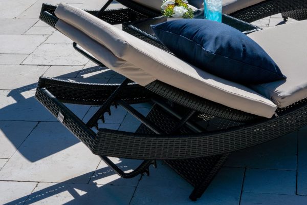 Bari 3 Piece Outdoor Chaise Lounge Set in Espresso Brown - Image 3