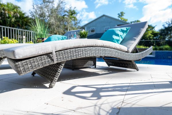 Bari 3 Piece Outdoor Chaise Lounge Set in Mixed Gray - Image 5
