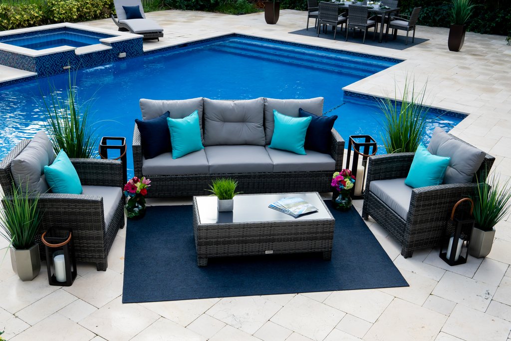 Bari 4 Piece Outdoor Conversation Sofa Set (L) in Mixed Gray